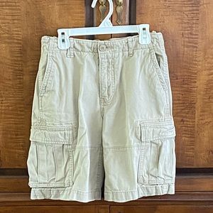 GAP Boys Size 10  Khaki Cargo Shorts
